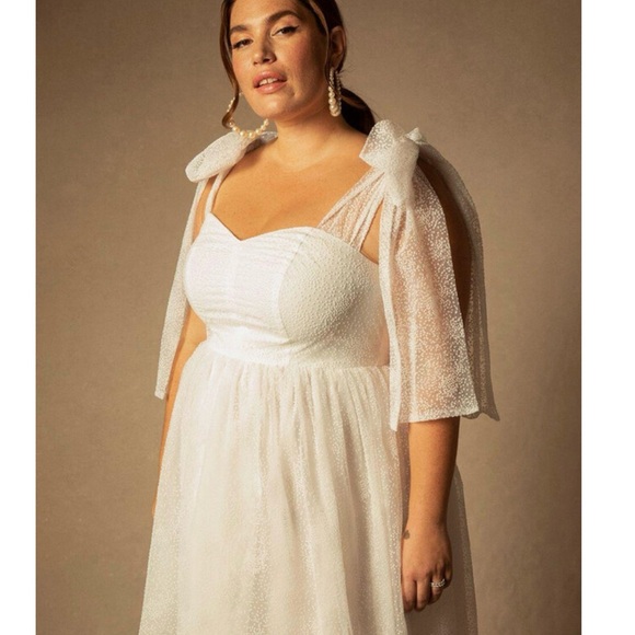 Eloquii x Bridal Tie Shoulder Dress - Picture 7 of 9